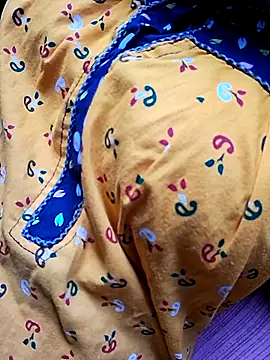 Snapshot of Mon-Shot9 chatting on September 23, 2025, 11:13 am Mon-Shot9 online show from September 23, 2025, 11:13 am