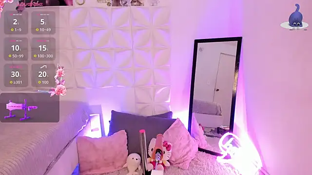 JuliethMoss online show from October 3, 2025, 8:06 pm