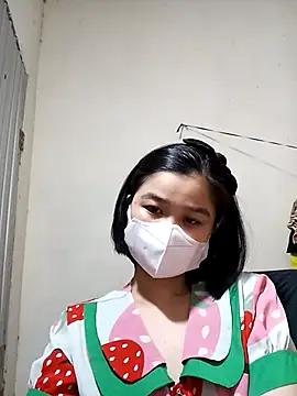 Snapshot of Daisy-lusia96 chatting on October 14, 2025, 9:43 am Daisy-lusia96 online show from October 14, 2025, 9:43 am