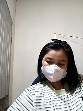 Snapshot of Daisy-lusia96 chatting on October 24, 2025, 12:23 pm Daisy-lusia96 online show from October 24, 2025, 12:23 pm