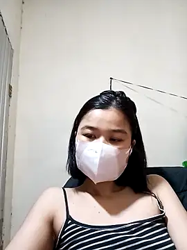 Snapshot of Daisy-lusia96 chatting on November 14, 2025, 2:32 am Daisy-lusia96 online show from November 14, 2025, 2:32 am