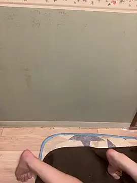 -SAKI-xx online show from November 20, 2025, 6:13 am