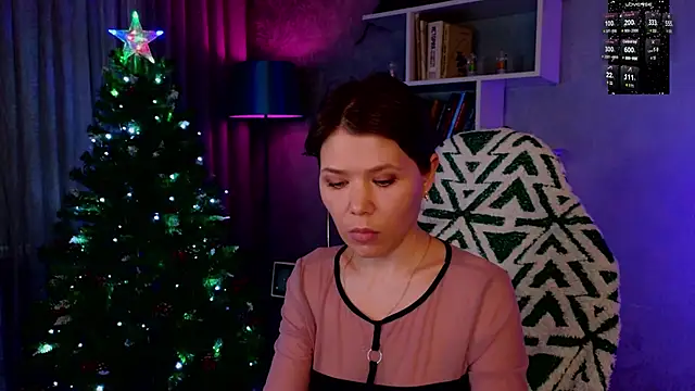 MyLittleGali online show from December 29, 2024, 5:42 am