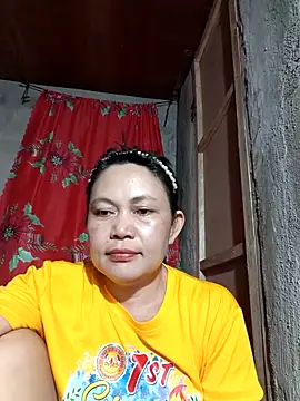 Everleigh mom online show from September 13, 2025, 11:54 am