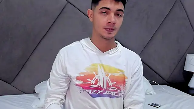 andrew colleman online show from November 4, 2025, 7:29 am