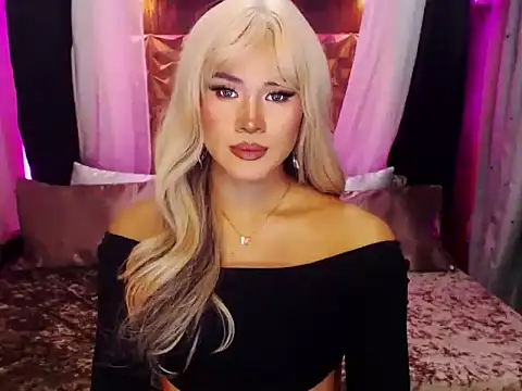 YllanaAltheaXxX online show from September 16, 2025, 8:32 pm