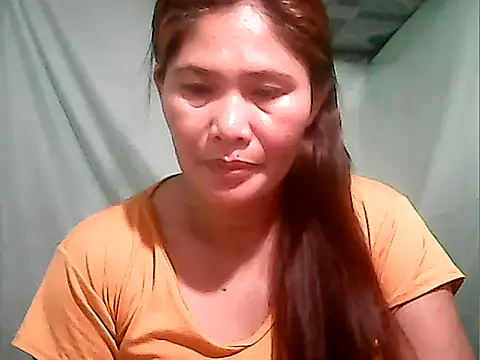 Juicy 69xx online show from October 2, 2025, 1:51 pm