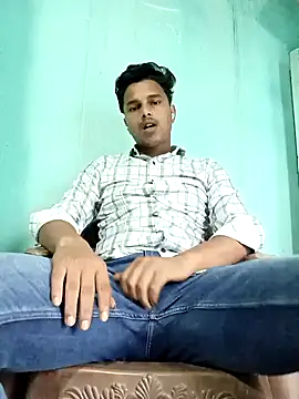 Snapshot of Asish_007 chatting on October 5, 2025, 9:51 am Asish 007 online show from October 5, 2025, 9:51 am