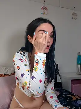 Snapshot of RosieCheexxxxxx chatting on October 3, 2025, 12:13 pm RosieCheexxxxxx online show from October 3, 2025, 12:13 pm