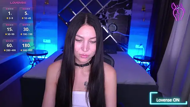 Snapshot of EliseVelour chatting on November 11, 2025, 1:44 pm EliseVelour online show from November 11, 2025, 1:44 pm