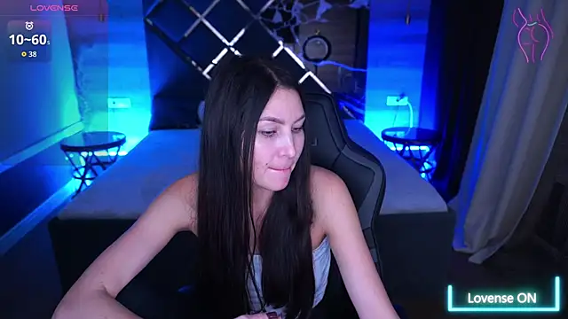 Snapshot of EliseVelour chatting on November 13, 2025, 3:55 pm EliseVelour online show from November 13, 2025, 3:55 pm