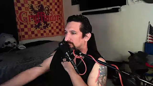 Snapshot of DevilPup75_ chatting on September 25, 2025, 1:15 pm DevilPup75  online show from September 25, 2025, 1:15 pm