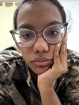 Valen1800 online show from October 14, 2025, 1:17 am