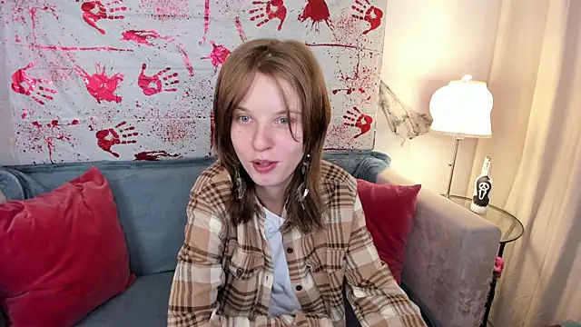 Madelaineses online show from October 28, 2025, 8:51 am