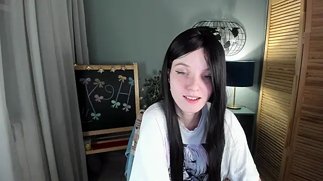 Madelaineses online show from November 18, 2025, 9:36 am