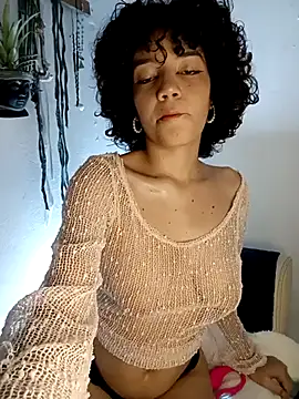 Snapshot of ancesstral_angel chatting on October 8, 2025, 12:08 am ancesstral angel online show from October 8, 2025, 12:08 am