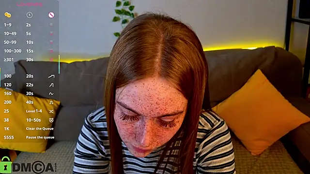 Roxy Sunnny online show from November 6, 2025, 9:32 am