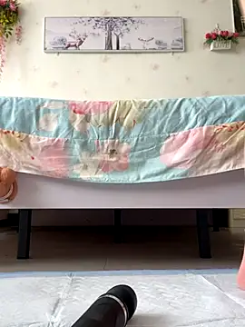 Snapshot of Alicia066 chatting on November 14, 2025, 6:34 am Alicia066 online show from November 14, 2025, 6:34 am