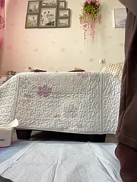 Snapshot of Alicia066 chatting on November 24, 2025, 4:45 am Alicia066 online show from November 24, 2025, 4:45 am