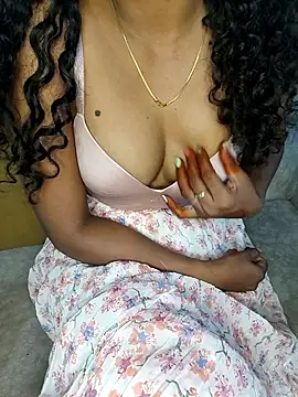 Tamilpallavi online show from November 15, 2025, 2:20 am