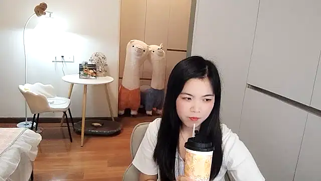 Snapshot of XiaoAnQi chatting on October 25, 2025, 1:18 pm XiaoAnQi online show from October 25, 2025, 1:18 pm