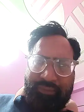 hard boy9455 online show from December 4, 2025, 4:48 pm