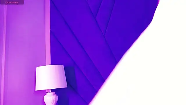 Snapshot of Evelisse chatting on September 22, 2025, 4:03 am Evelisse online show from September 22, 2025, 4:03 am