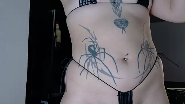 Angelabl0odborne online show from November 23, 2025, 4:18 pm