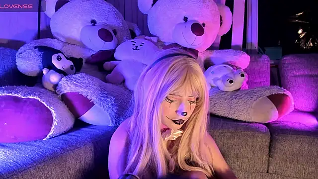 Snapshot of Melody-chers chatting on October 9, 2025, 4:10 am Melody-chers online show from October 9, 2025, 4:10 am