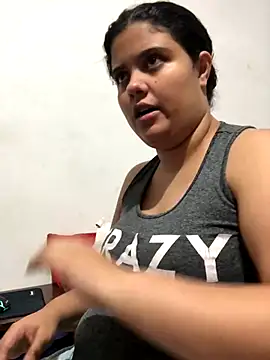 luisahot 9727 online show from October 16, 2025, 4:02 am