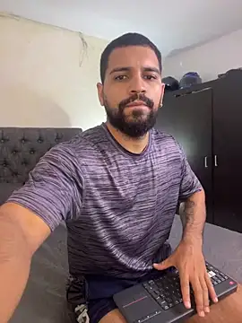 Snapshot of vincentjaxon chatting on September 15, 2025, 12:38 pm vincentjaxon online show from September 15, 2025, 12:38 pm