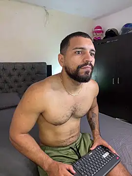 Snapshot of vincentjaxon chatting on September 23, 2025, 11:24 am vincentjaxon online show from September 23, 2025, 11:24 am