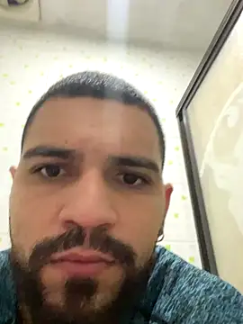 Snapshot of vincentjaxon chatting on October 9, 2025, 11:30 am vincentjaxon online show from October 9, 2025, 11:30 am