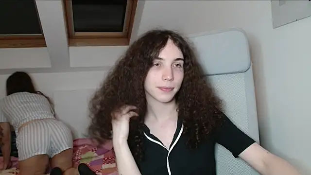 Snapshot of tsbubbles760 chatting on October 19, 2025, 9:48 pm tsbubbles760 online show from October 19, 2025, 9:48 pm