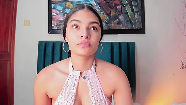 LunaAspen  online show from December 2, 2025, 6:03 pm