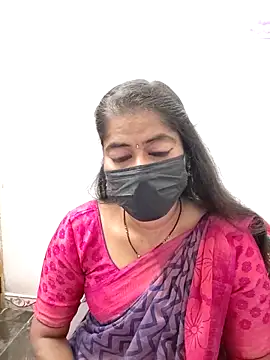 Snapshot of tamil_Sigappu_Roja chatting on October 30, 2025, 12:34 am tamil Sigappu Roja online show from October 30, 2025, 12:34 am