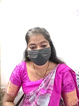 Snapshot of tamil_Sigappu_Roja chatting on October 31, 2025, 12:33 am tamil Sigappu Roja online show from October 31, 2025, 12:33 am