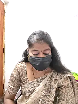 Snapshot of tamil_Sigappu_Roja chatting on November 4, 2025, 12:43 am tamil Sigappu Roja online show from November 4, 2025, 12:43 am