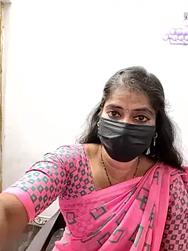 Snapshot of tamil_Sigappu_Roja chatting on November 17, 2025, 12:44 pm tamil Sigappu Roja online show from November 17, 2025, 12:44 pm