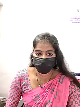 Snapshot of tamil_Sigappu_Roja chatting on December 15, 2025, 5:44 am tamil Sigappu Roja online show from December 15, 2025, 5:44 am