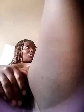 Sweetheart1695 online show from December 17, 2025, 10:10 am