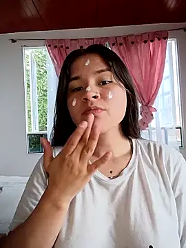 Snapshot of Isa_Acosta chatting on November 30, 2025, 2:54 pm Isa Acosta online show from November 30, 2025, 2:54 pm