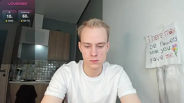 Snapshot of Kevin_Young_Cat chatting on October 30, 2025, 3:35 pm Kevin Young Cat online show from October 30, 2025, 3:35 pm