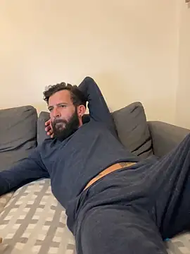 Snapshot of Michel_huge chatting on November 7, 2025, 6:08 pm Michel huge online show from November 7, 2025, 6:08 pm