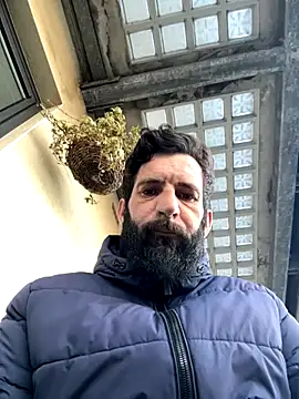 Snapshot of Michel_huge chatting on November 21, 2025, 8:46 am Michel huge online show from November 21, 2025, 8:46 am