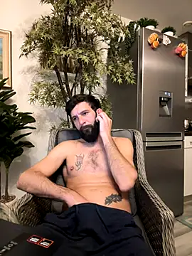 Snapshot of Michel_huge chatting on November 22, 2025, 7:57 pm Michel huge online show from November 22, 2025, 7:57 pm