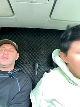 Snapshot of backdoorgalore4you chatting on October 6, 2025, 8:23 am backdoorgalore4you online show from October 6, 2025, 8:23 am