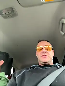 Snapshot of backdoorgalore4you chatting on November 16, 2025, 11:49 am backdoorgalore4you online show from November 16, 2025, 11:49 am