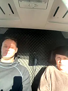 Snapshot of backdoorgalore4you chatting on November 30, 2025, 11:03 am backdoorgalore4you online show from November 30, 2025, 11:03 am