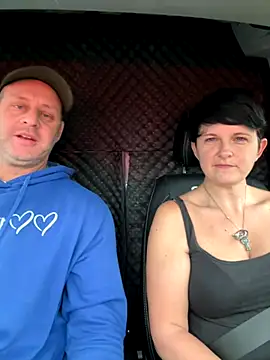 Snapshot of backdoorgalore4you chatting on December 1, 2025, 9:47 am backdoorgalore4you online show from December 1, 2025, 9:47 am